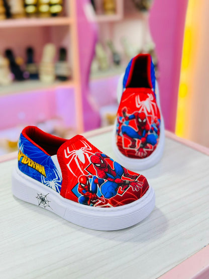 VANS DE PERSONAJES PARA NIÑOS